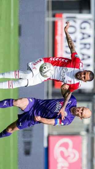 足球当作 足球当作