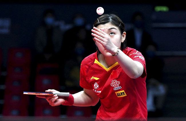 辅以更多 辅以更多