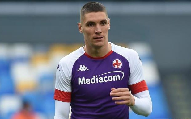 B位在街角 B位在街角